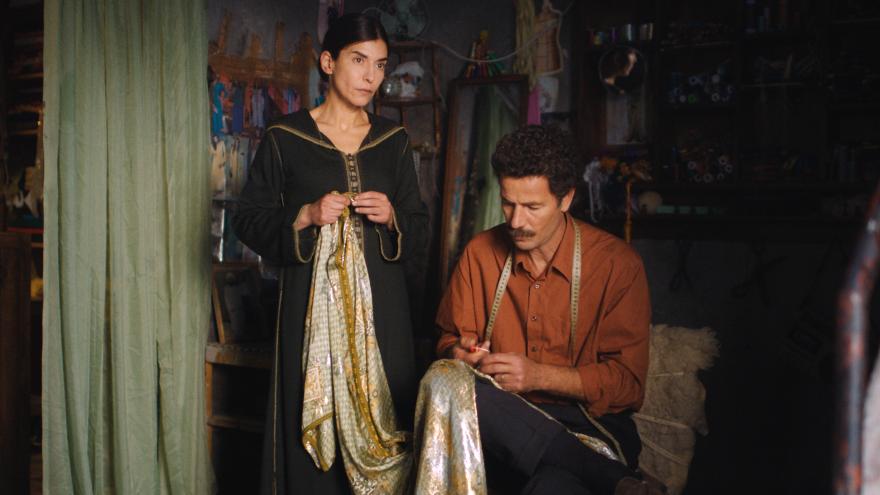 Filmstill_Le bleu du caftan_1